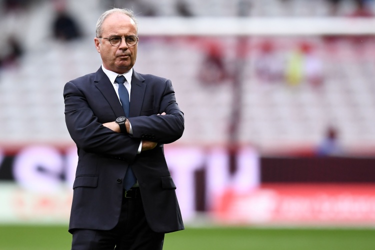 隊(duì)報(bào)：坎波斯對裁判暴怒，但不會(huì)因此受到歐足聯(lián)處罰