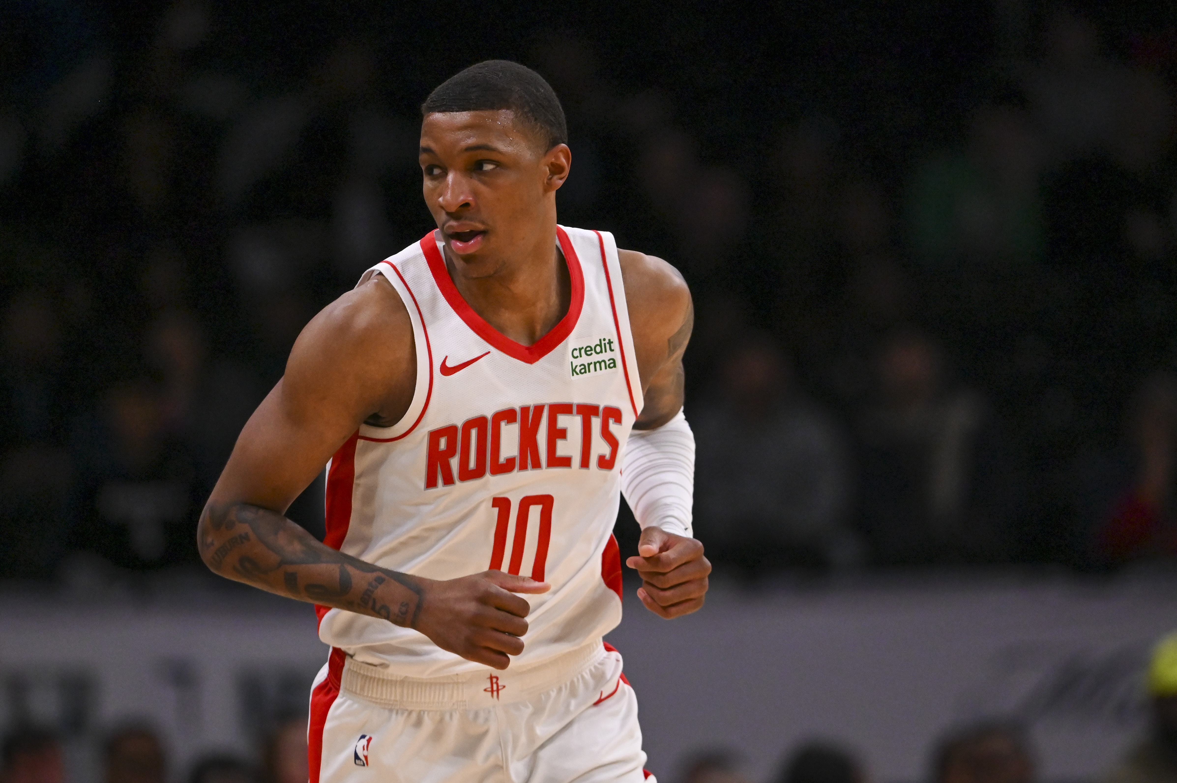 小賈巴里半場(chǎng)采訪:當(dāng)我們能夠快速輪轉(zhuǎn)時(shí) 我們是防守最好的球隊(duì)